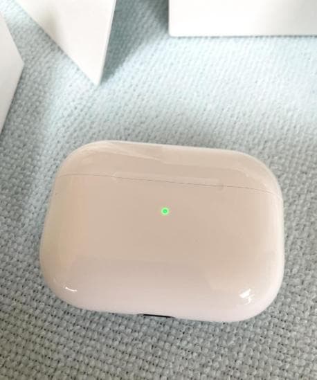 AirPodsPro2 usb-C Apple純正 極美品 オマケ→ 保護ケース