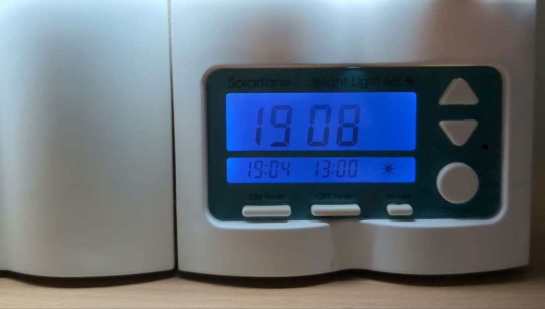 Bright Light ME＋　ブライトライトミープラス　高照度光療法