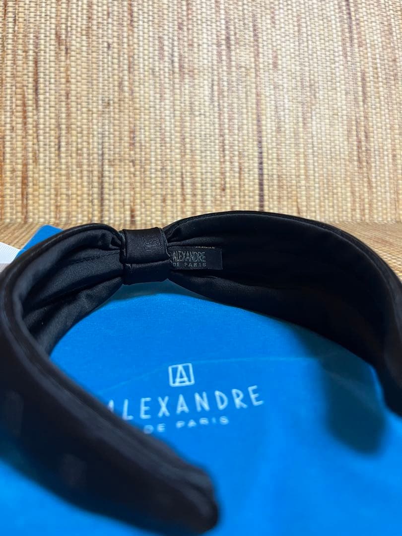 【美品】ALEXANDRE DE PARIS ブラックリボンヘアバンド
