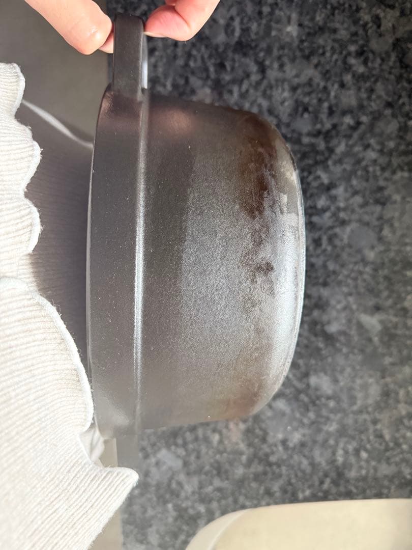 【美品】ストウブ ピコ・ココット ラウンド 22cm ブラック（黒）