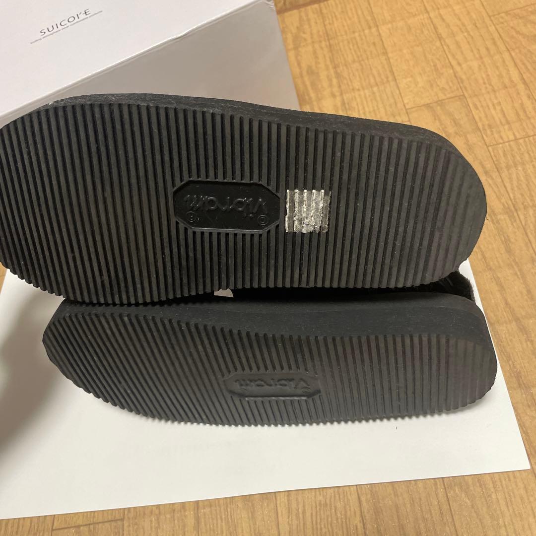 SUICOI’E ファーサンダル