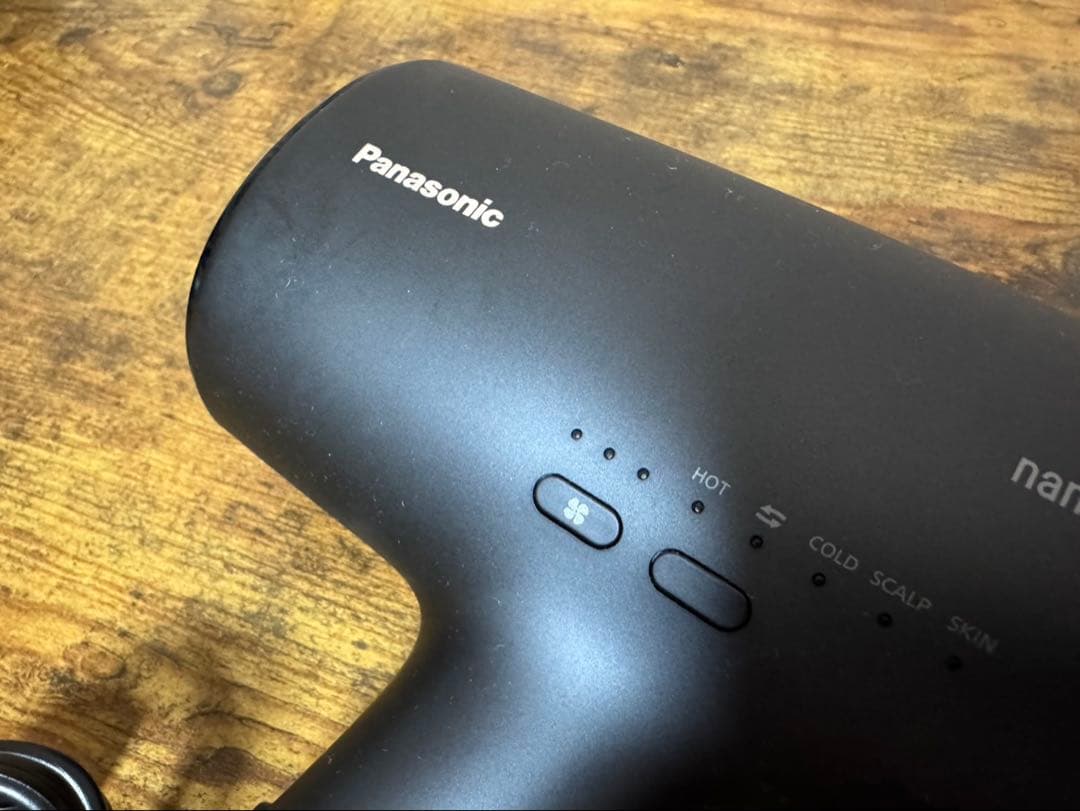ヘアドライヤー Panasonic EH-NA0J