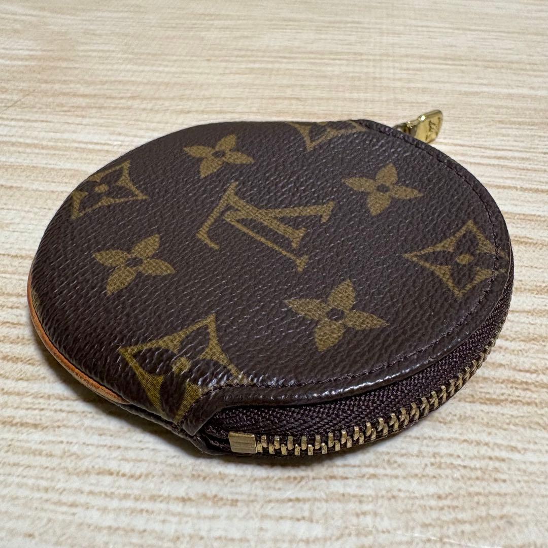 美品！Louis Vuitton モノグラム ケース ルイヴィトン 丸形