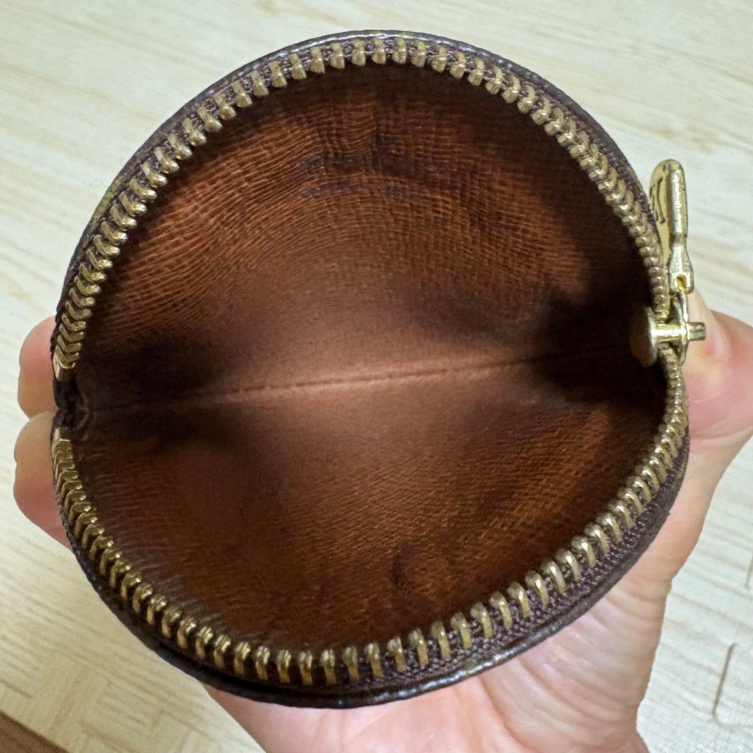 美品！Louis Vuitton モノグラム ケース ルイヴィトン 丸形