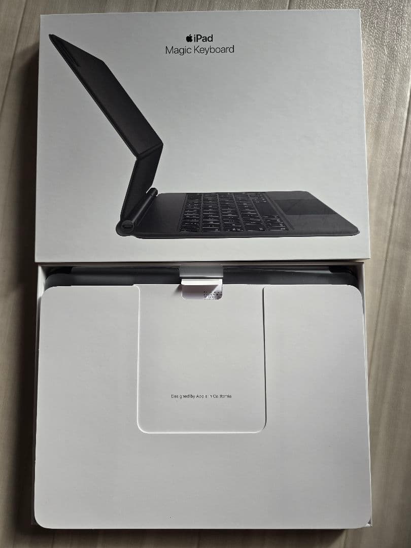 Ipad pro M2 11インチ 128GB + Magic Keyboard