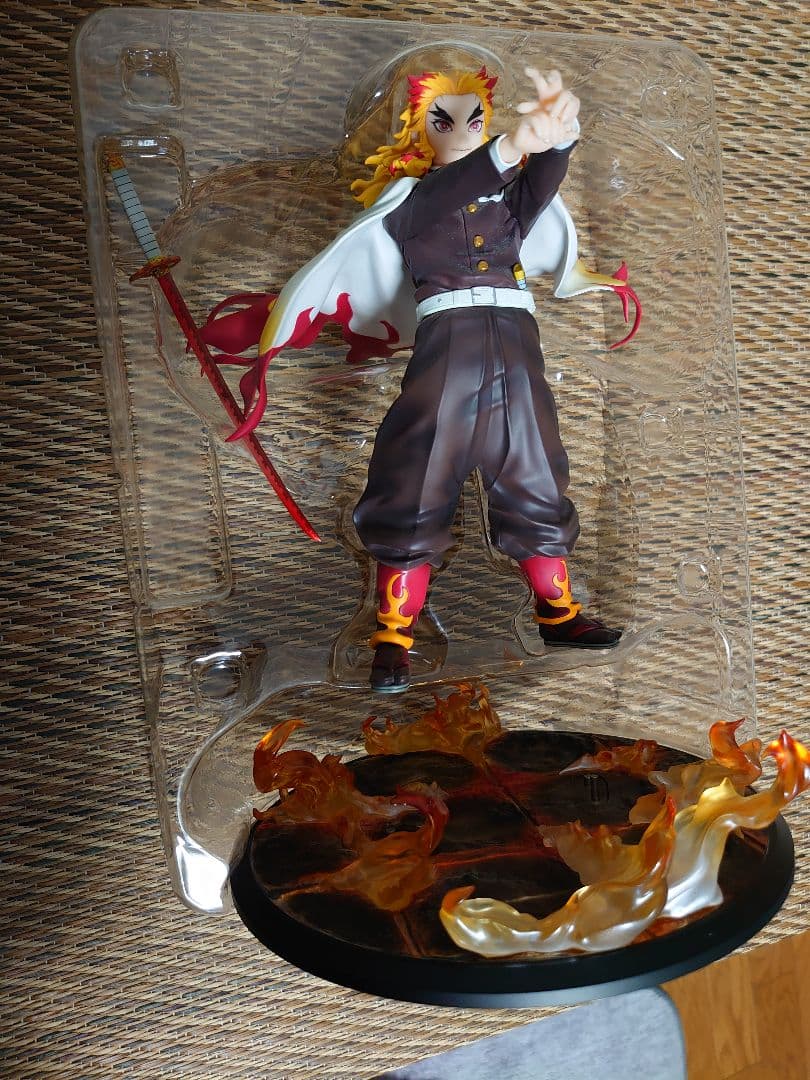 【開封済】煉獄杏寿郎 「劇場版 鬼滅の刃 無限列車編」 1/8 アニプレックス