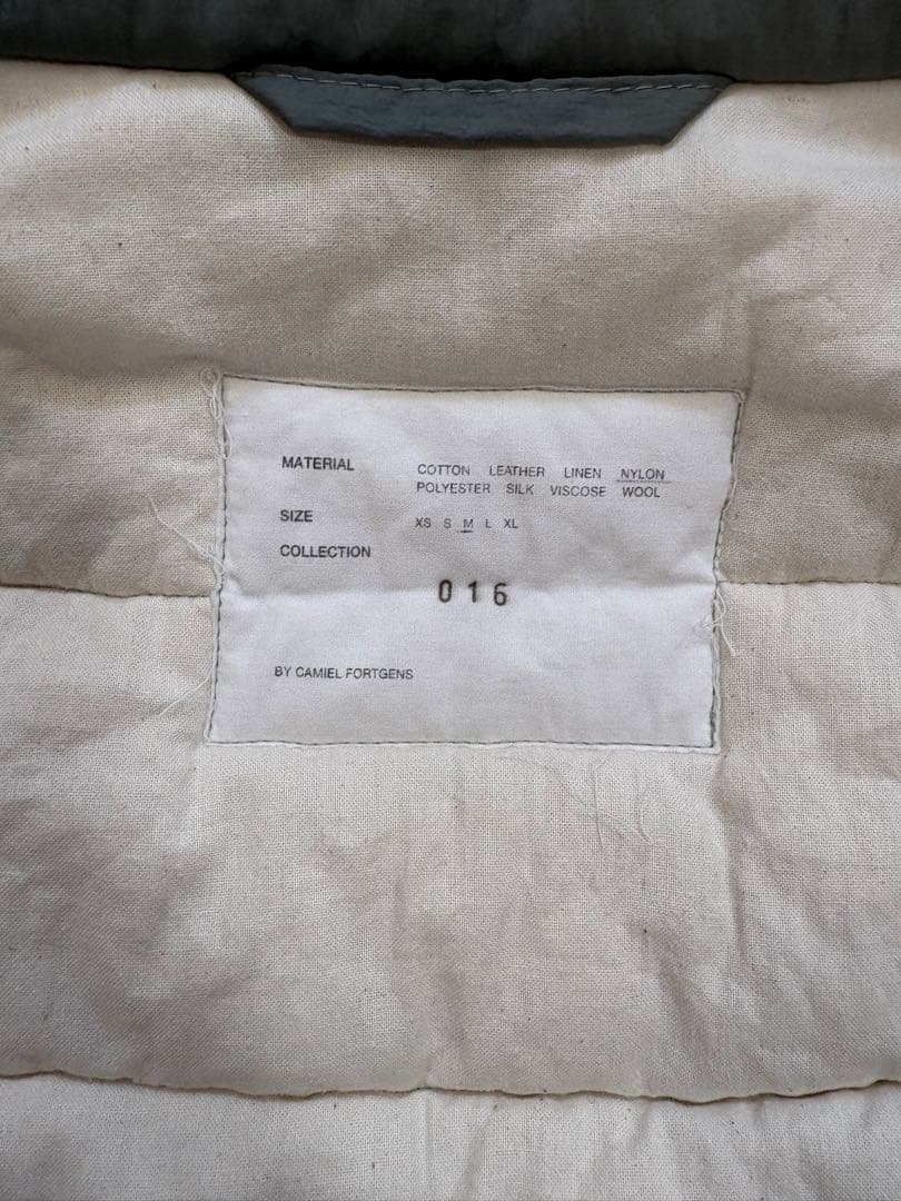 さ*ん様 CAMIEL FORTGENS カミエルフォートヘンス　 ダウンベスト