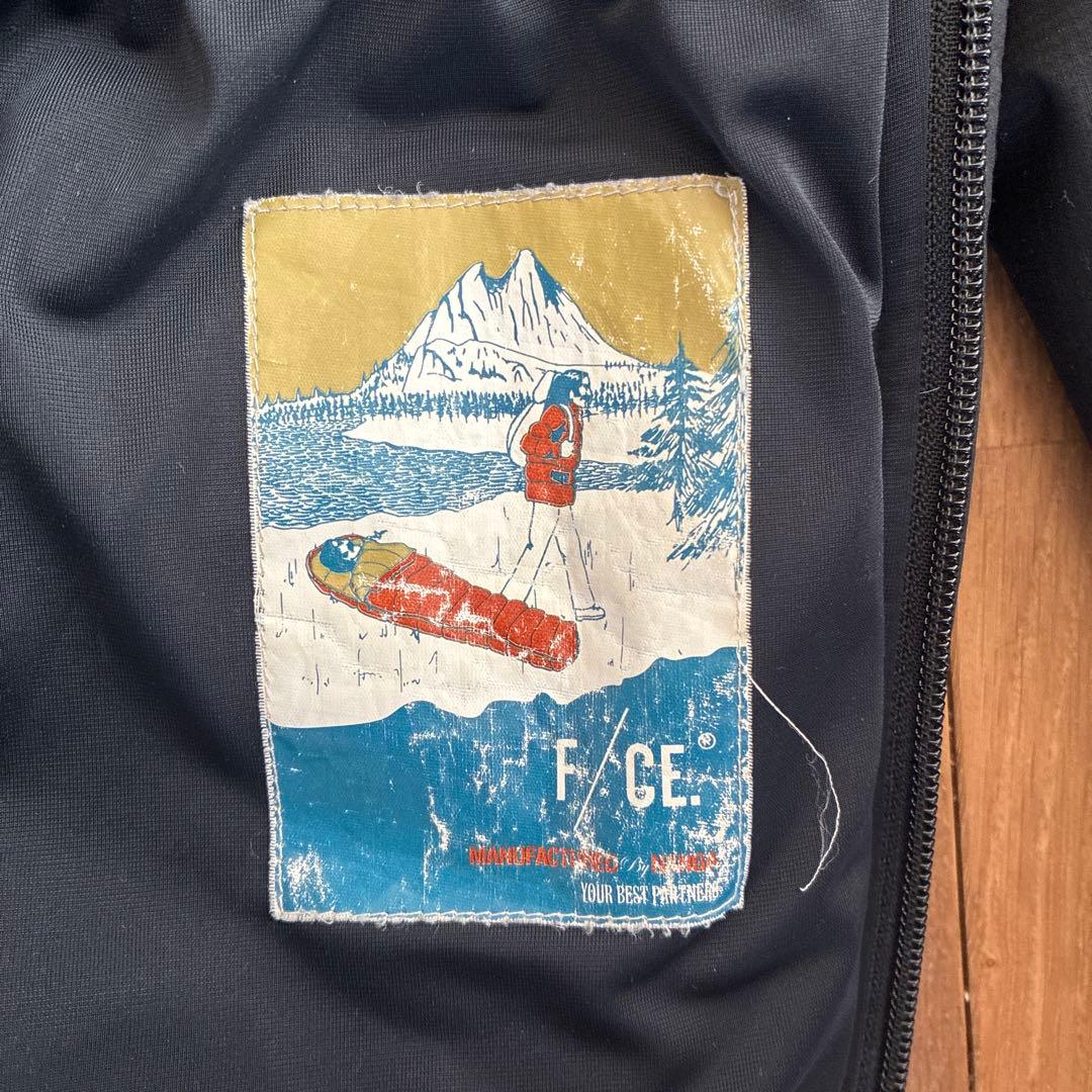 F/CE×NANGAコラボ　ダウンジャケット