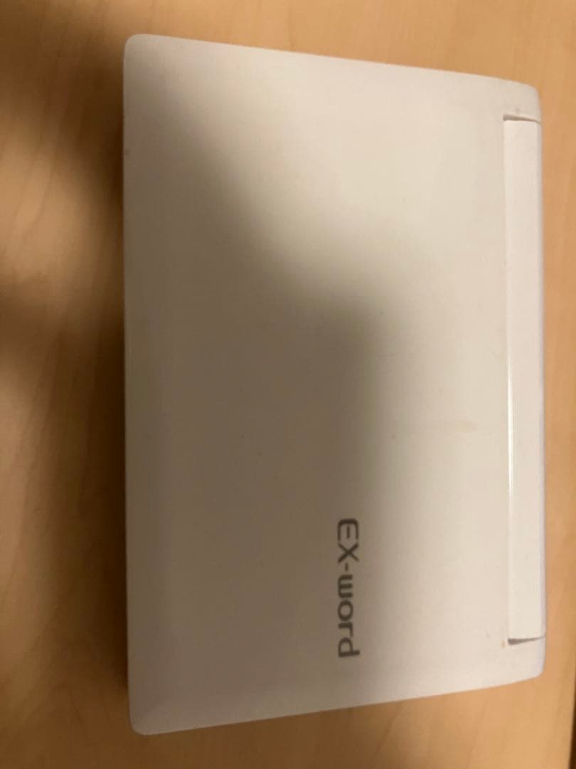 【限定セール中】カシオ電子辞書　エクスワード　スペイン語モデル　XD-D7500