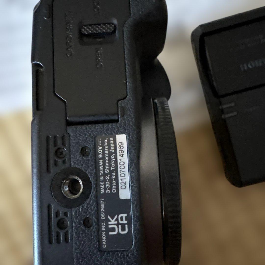 Canon EOS R50 カメラ 本体　ジャンク