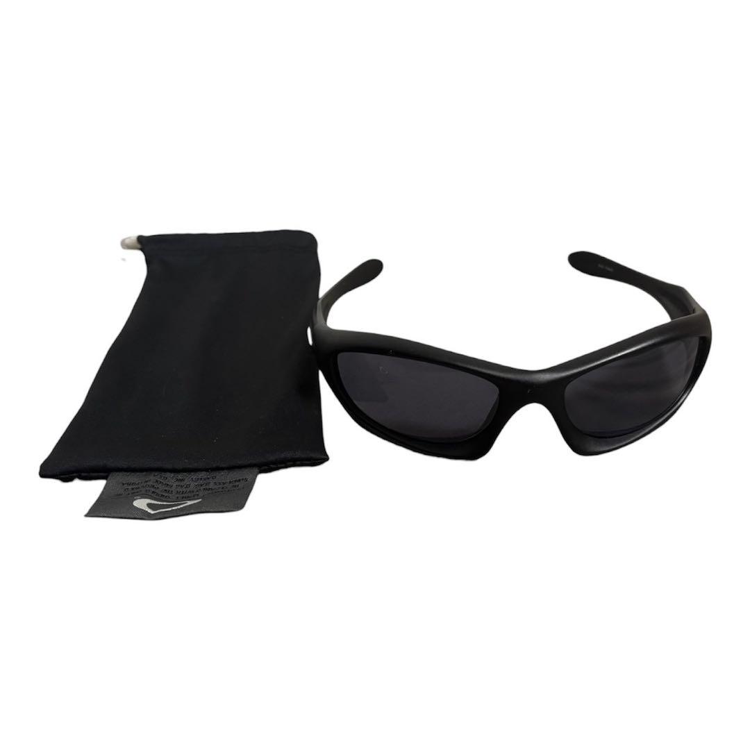 OAKLEY MONSTER DOG 保存袋付きIO着用品