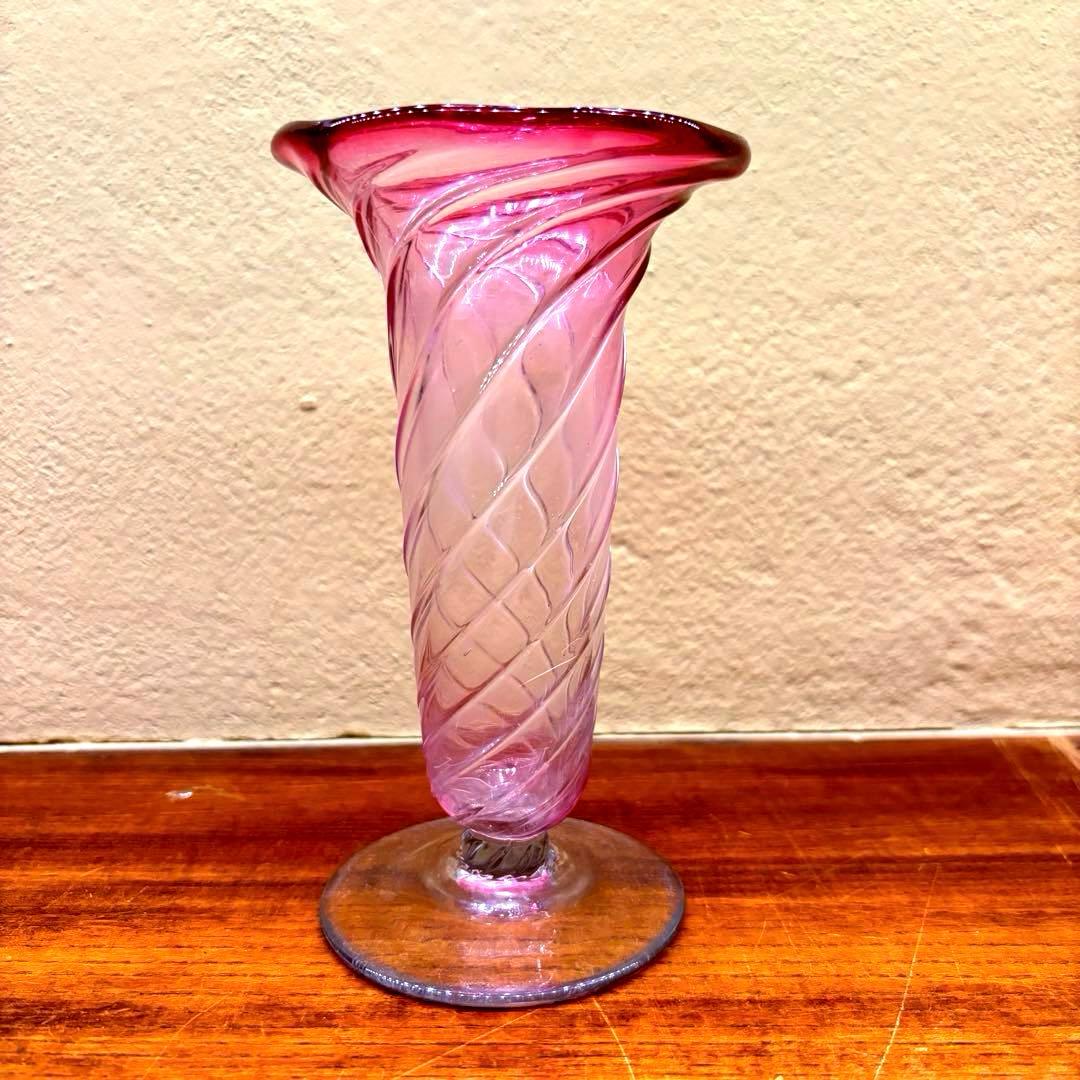 大正ガラス　昭和レトロ　戦前　花瓶　和ガラス　ウランガラス　年代物　レトロガラス