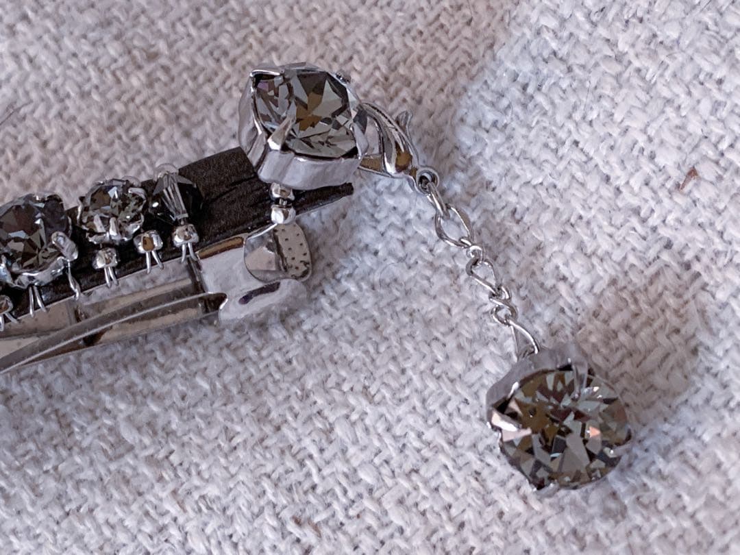 Complex Bizマスクフック付きバレッタ