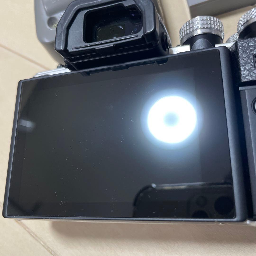 OLYMPUS OM-D E-M10Ⅱ ジャンク品　本体美品