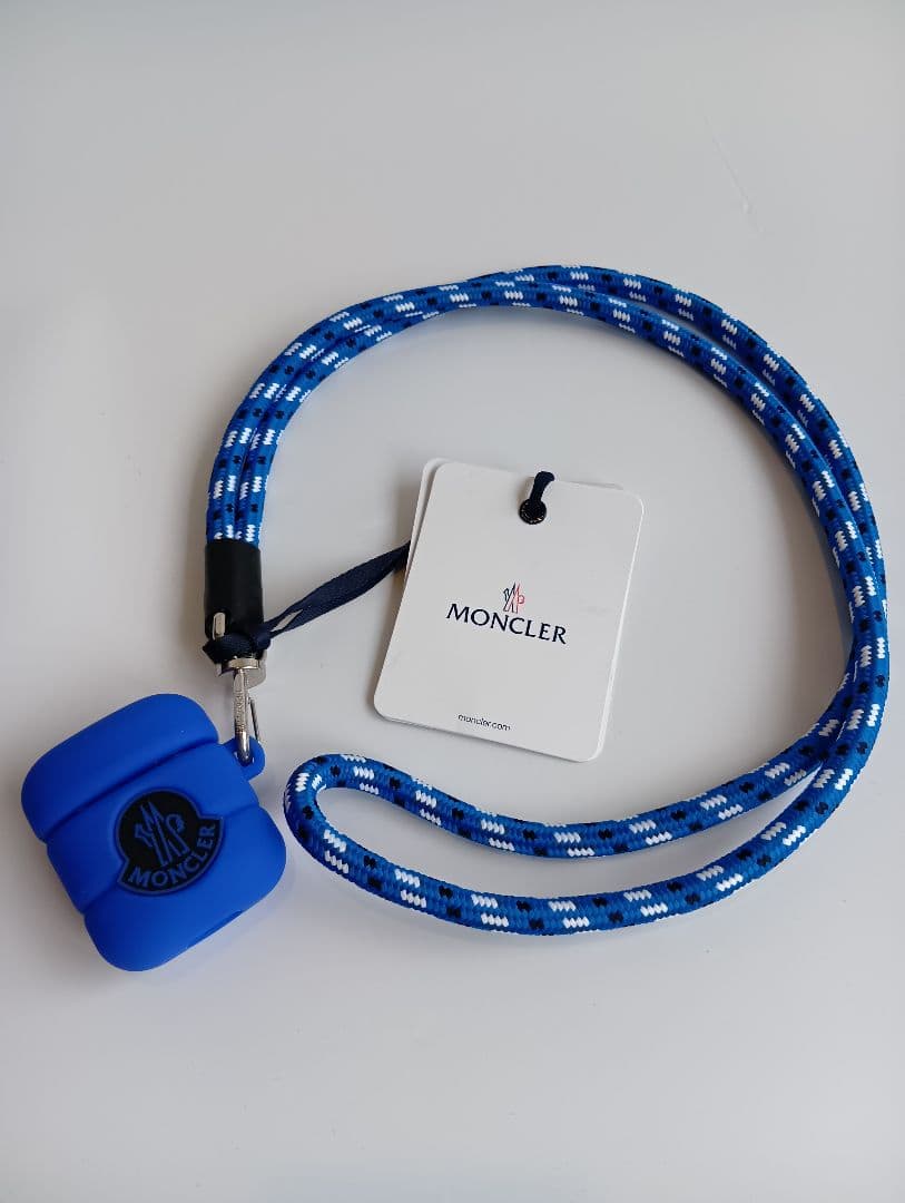 MONCLER Airpods ケース シリコンケース 青 新品 モンクレール