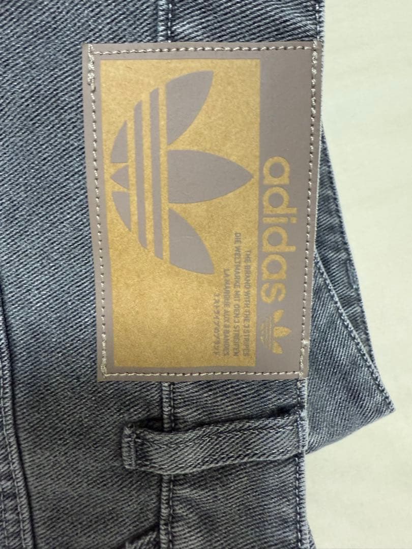 新品36 Adidas ADILENIUM シーズン 2カーゴパンツJM9266