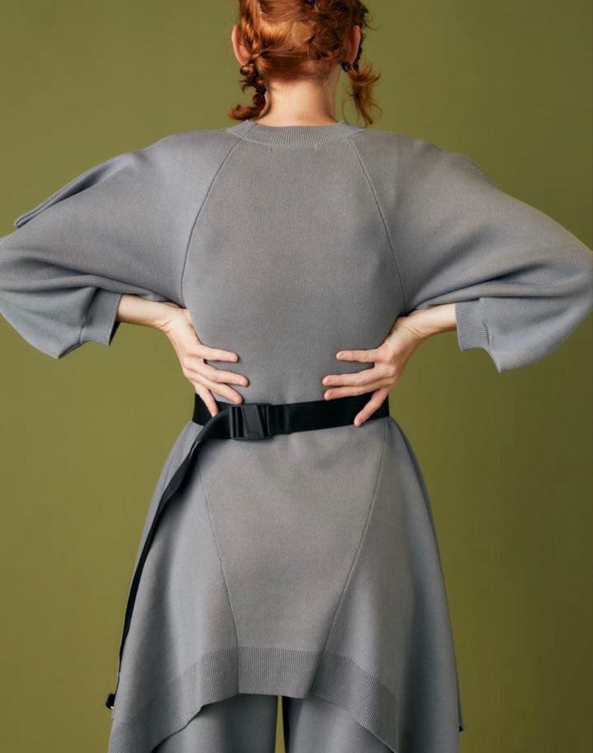 最終値下げ　ENFOLD サテンウェストポーチ　ネイビー