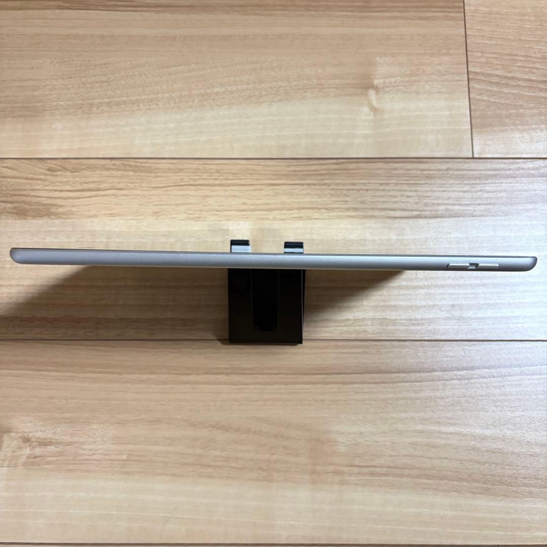 訳あり iPad 第9世代 64GB シルバー Wi-Fi