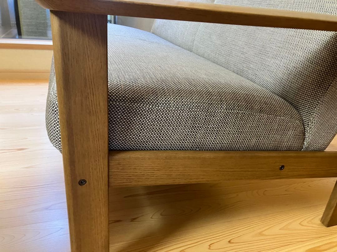 カリモク　ソファ　チターノ　2シーター　無印　北欧　木製　ウニコ　参考価格14万