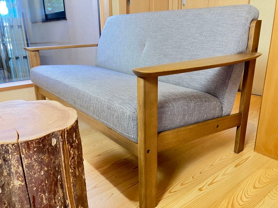 カリモク　ソファ　チターノ　2シーター　無印　北欧　木製　ウニコ　参考価格14万