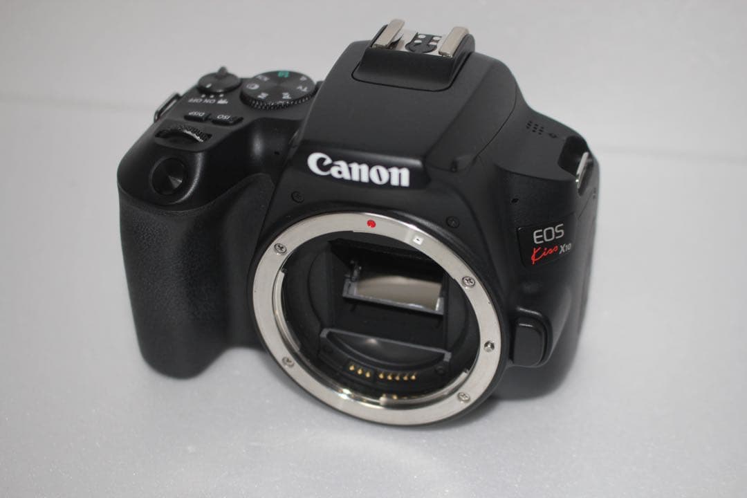 保証付き☆デジタル一眼レフカメラ☆canon kiss x10 標準レンズセット