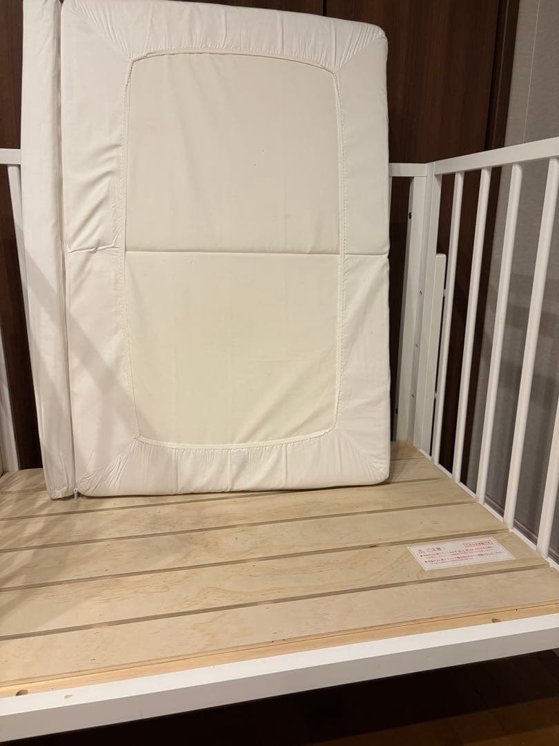 値下げしました❣️美品yamatoya大和屋そいねーるミニホワイト専用マットレス付