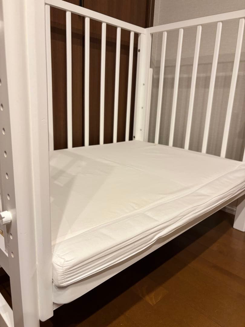 値下げしました❣️美品yamatoya大和屋そいねーるミニホワイト専用マットレス付