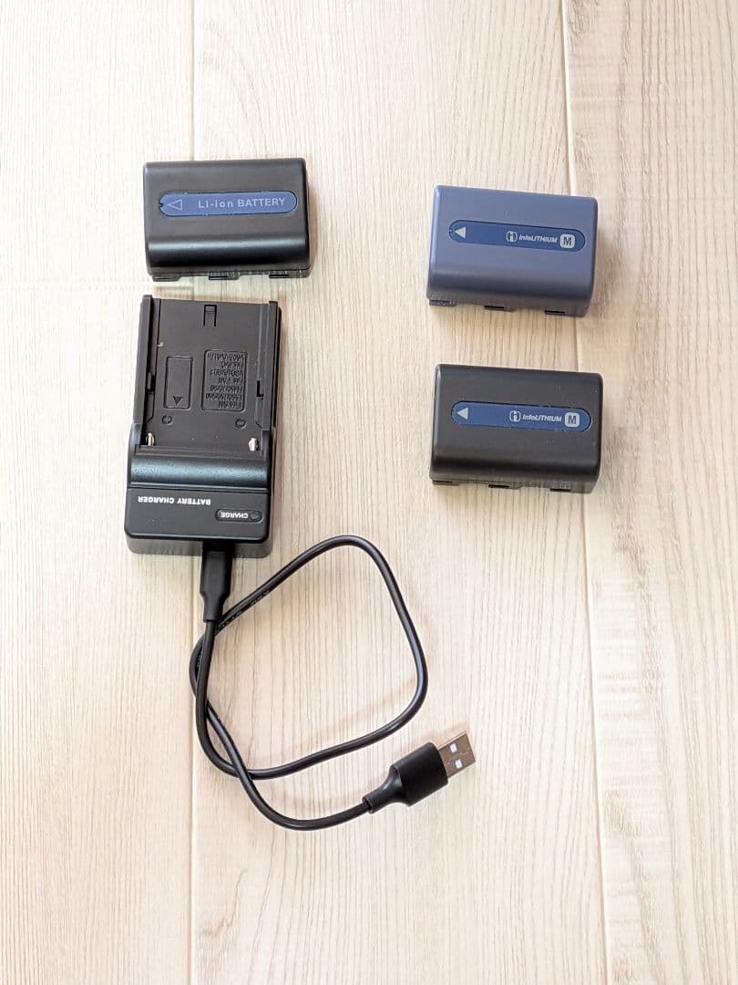 SONY DCR-PC105K ビデオカメラ