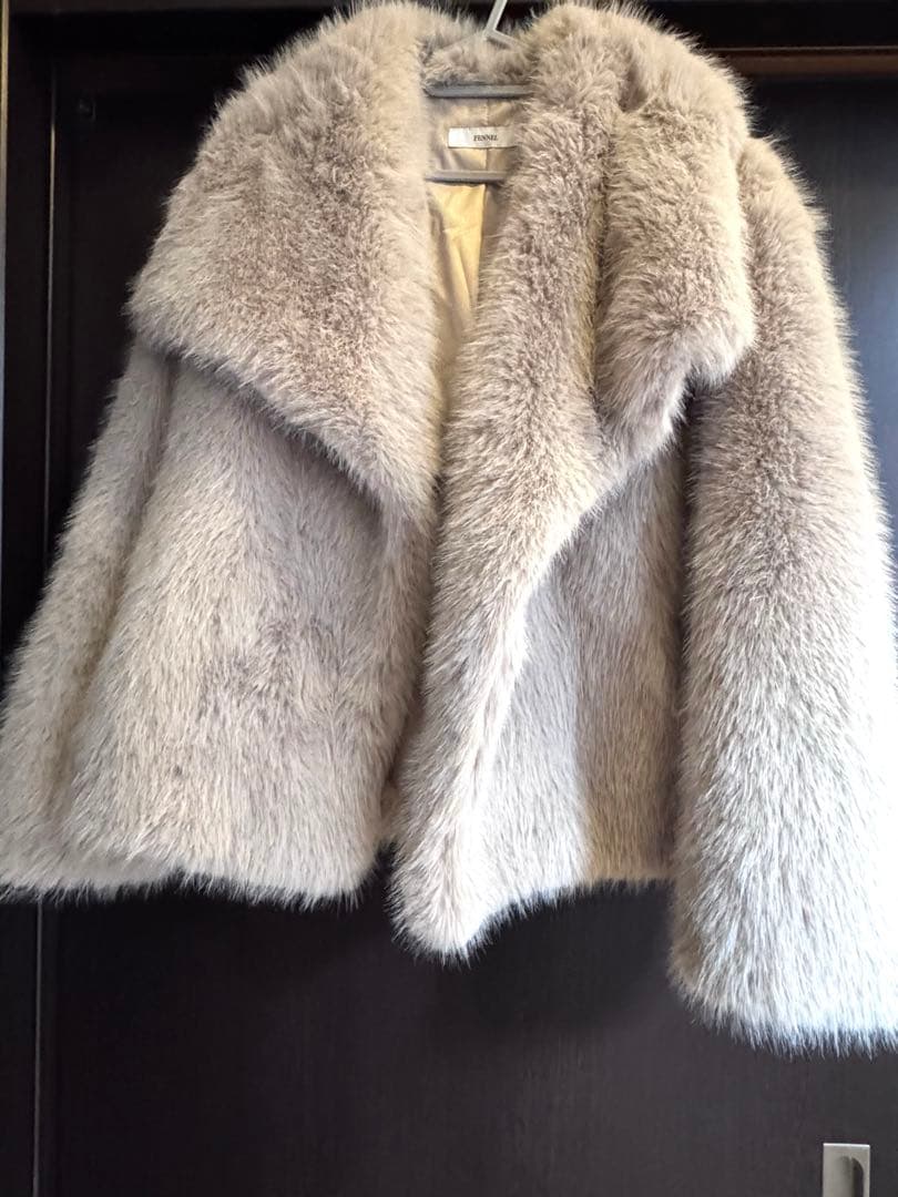 美品FENNELエコファーボリュームジャケット