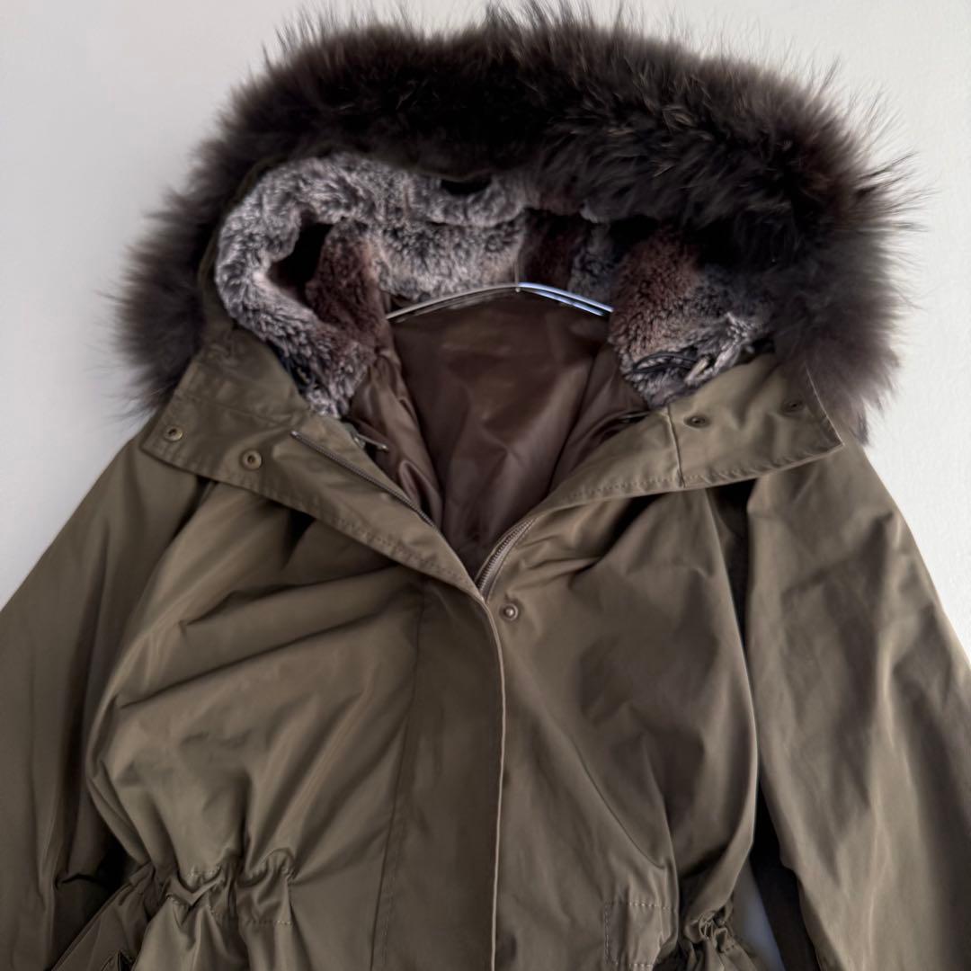 大きめ✨23区✨ダウンライナー付きモッズコート（３XL）カーキ　ラクーンファー