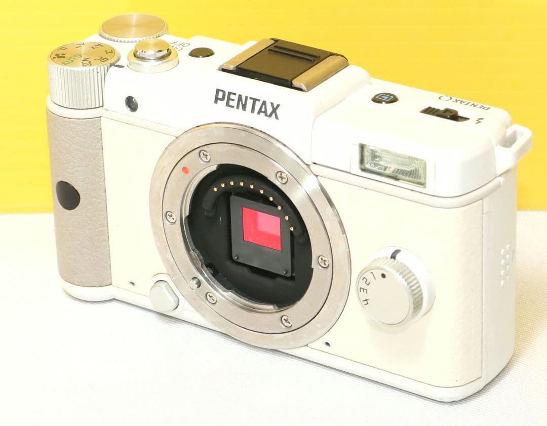 ⭐PENTAX Q ボディ ホワイト⭐ペンタックス 送料無料❤️