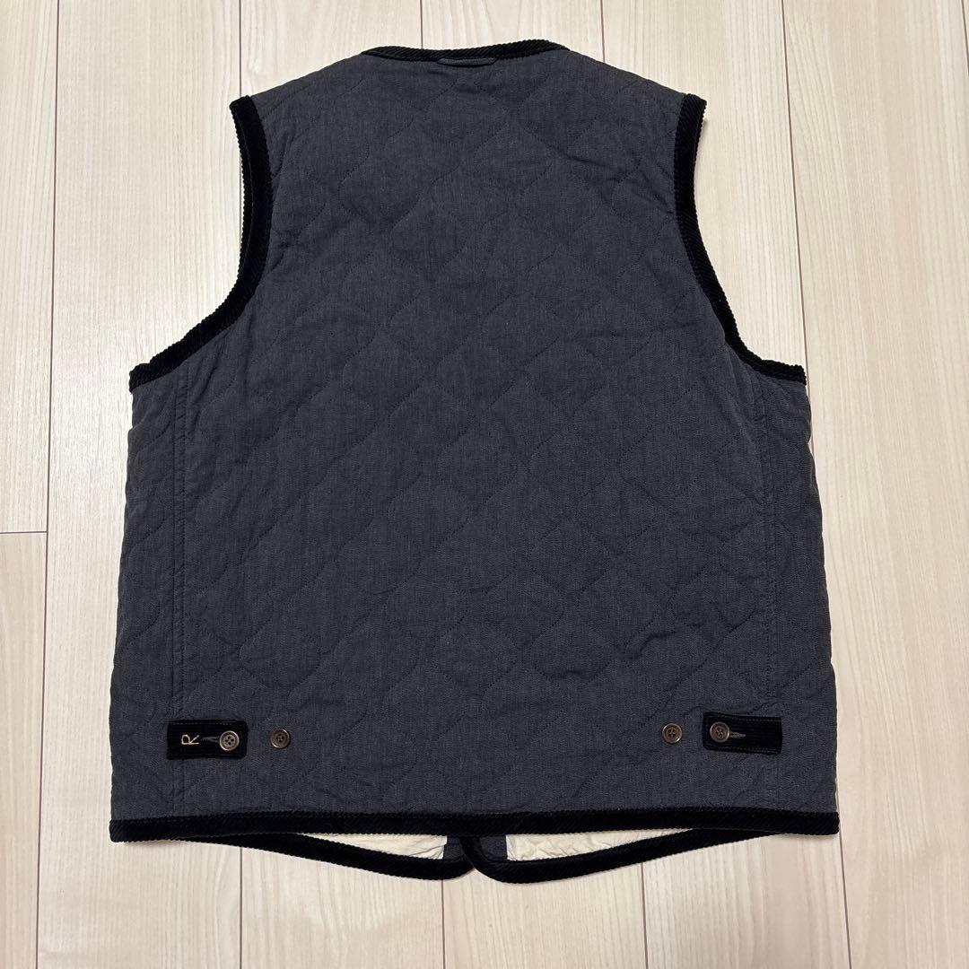 45R キルティング　ベスト　サイズ4 チャコールグレー　美品