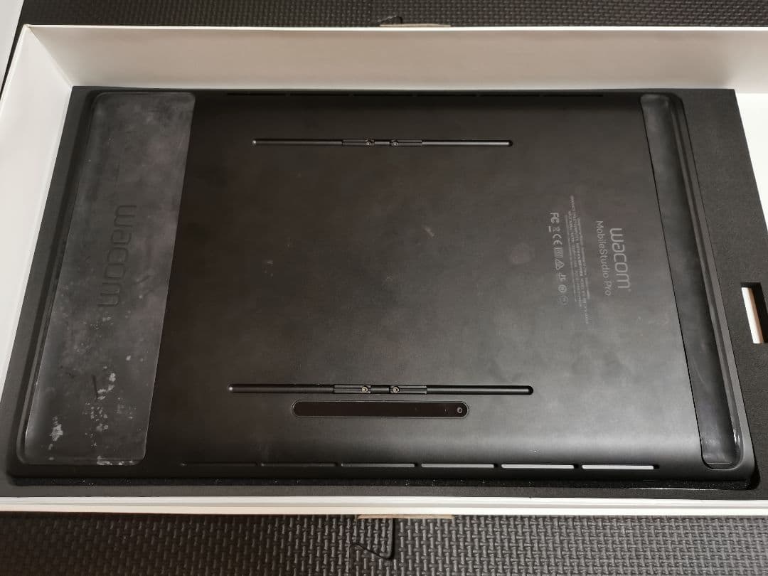 液タブ・ペンタブ wacom MobileStudio Pro 16