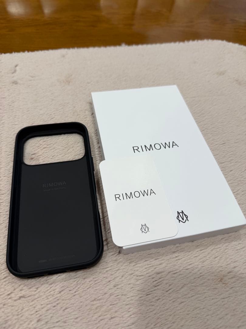 RIMOWA リモワ iPhone17 pro ケース 正規品 美品