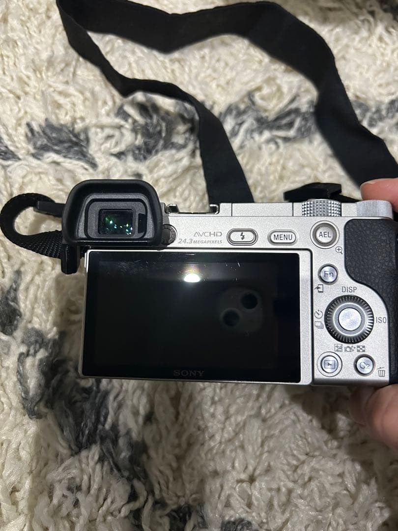 【期間限定値下げ】SONY α6000 ミラーレス一眼カメラ