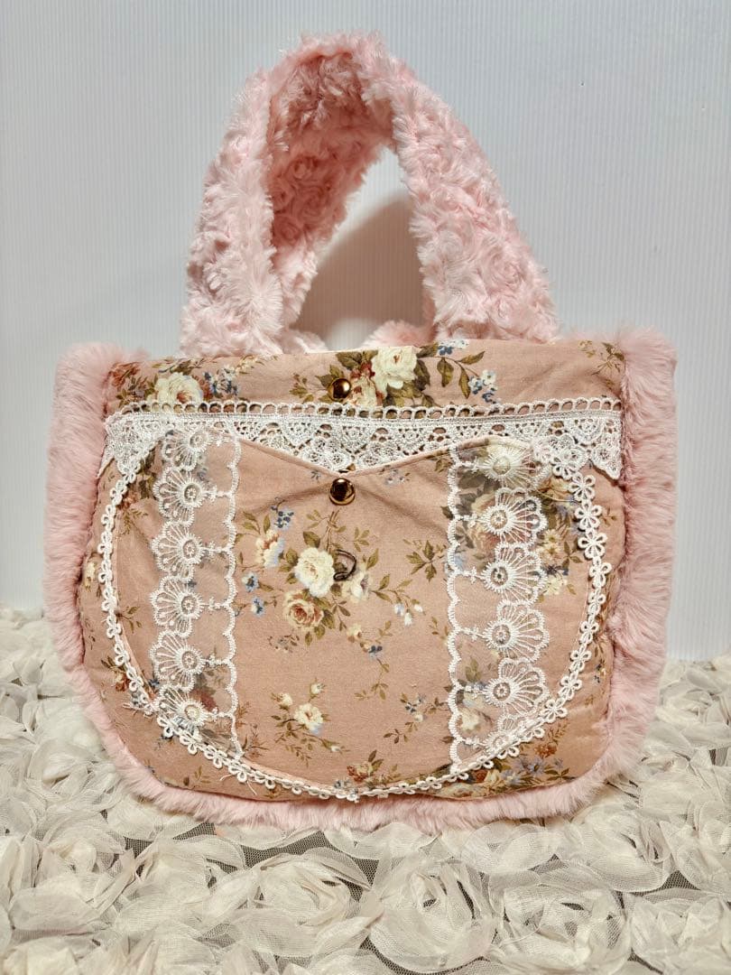 コヤンイサムチョン　フワフワ❤️ラブリーバッグ❣️