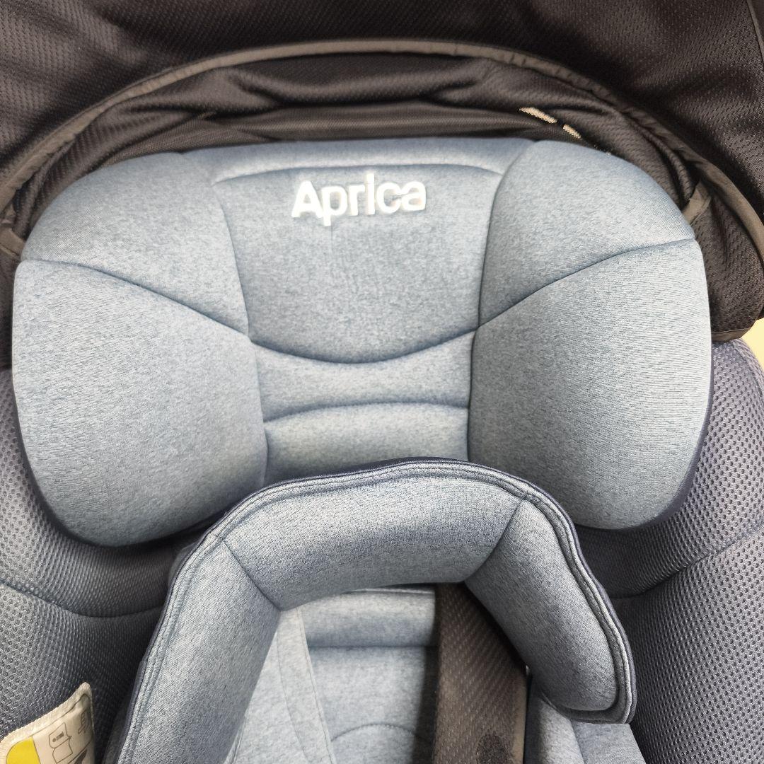 ライト前ヒット Aprica チャイルドシート クルリラ