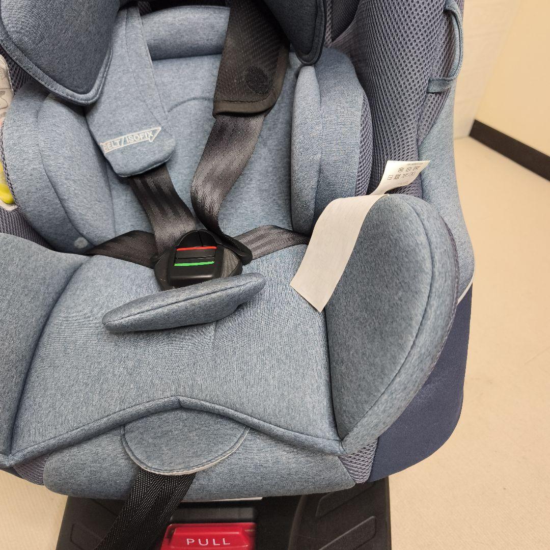 ライト前ヒット Aprica チャイルドシート クルリラ