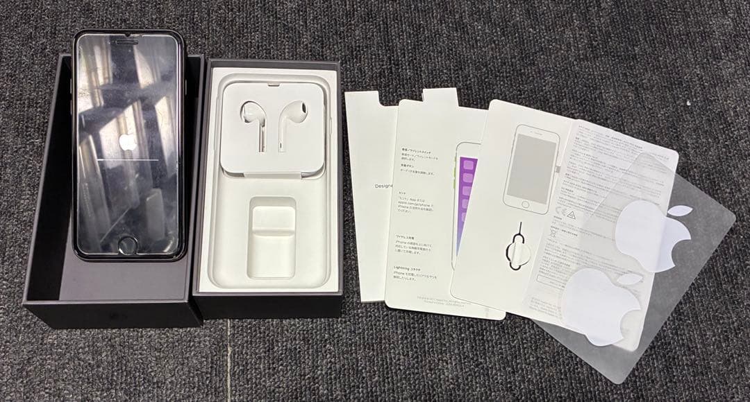 【中古】iPhone 8 スペースグレー 【64G】86% SIMフリー