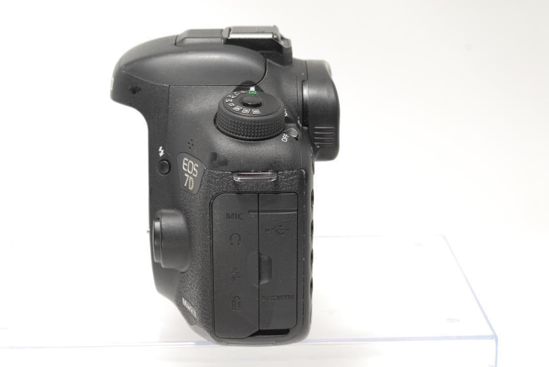 ☘️優良品✨スマホ転送☘️Canon EOS 7D Mark Ⅱ ダブル