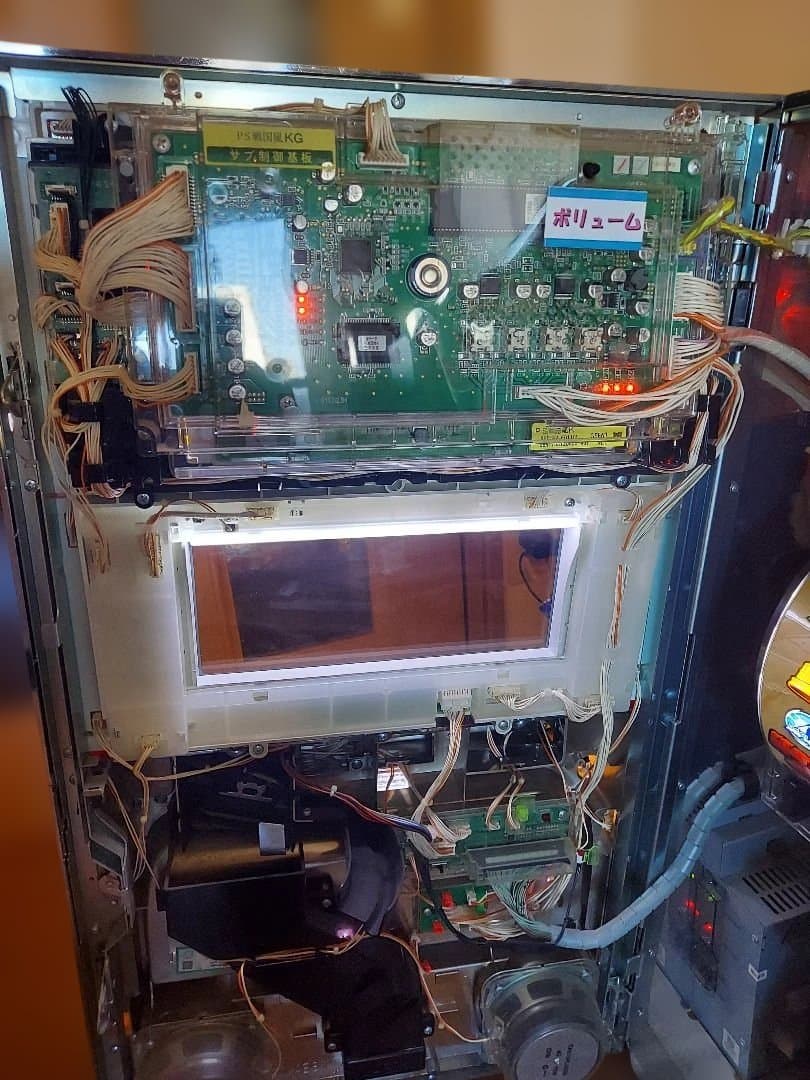 い*お様 【商品説明をお読みください】パチスロ実機　戦国嵐　不要機付き