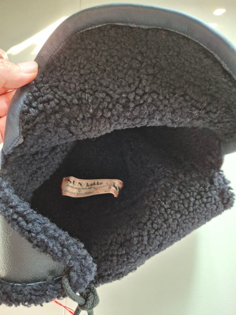 SUN/kakke ムートン帽子
