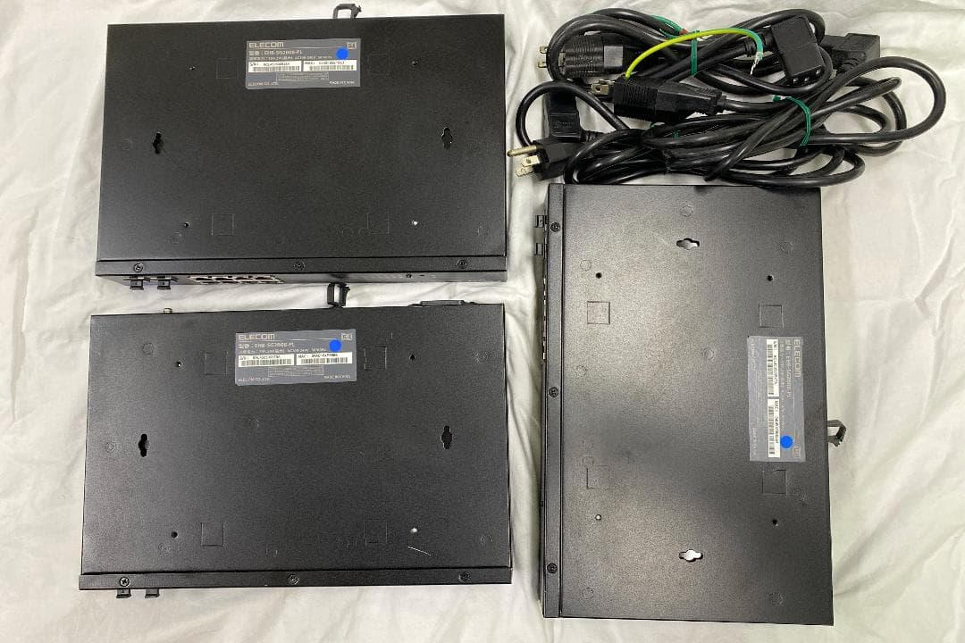 バッファロー WAPS-1266 ＆ エレコム EHB-SG2B08 まとめて！