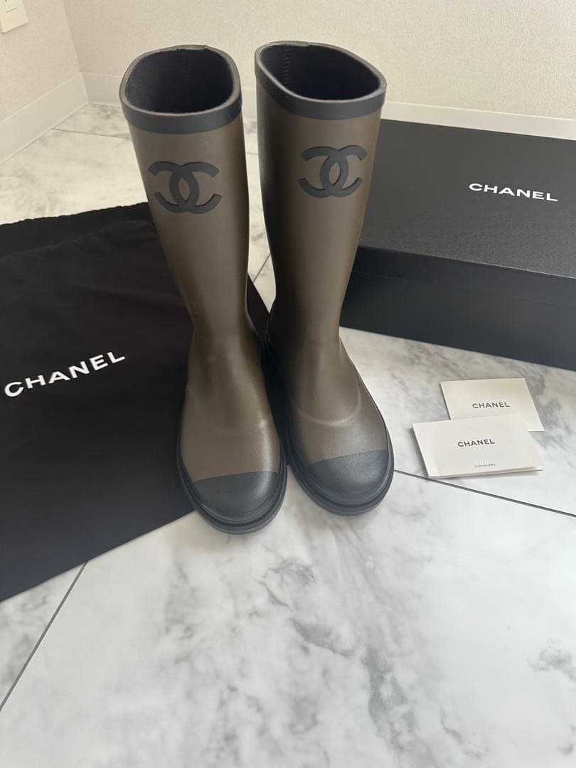 CHANEL♡長靴 カーキロゴ入り
