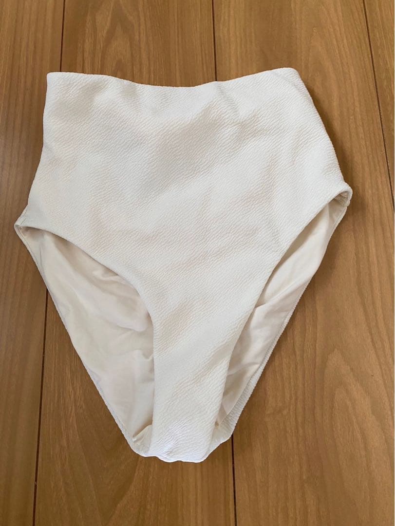 eimy istoire 水着 ボリュームオフショルダーSET UP