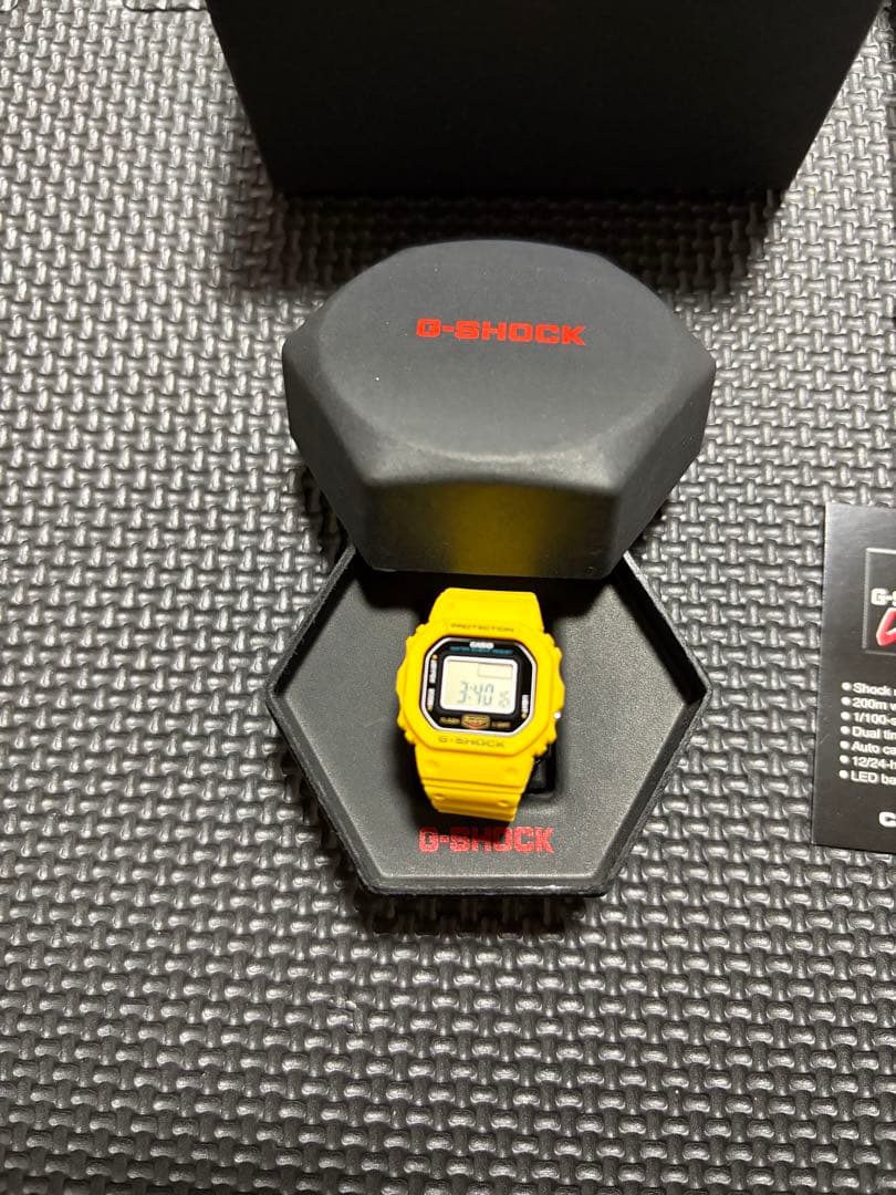 CASIO G-SHOCK nano DWN-5600-9DR イエロー