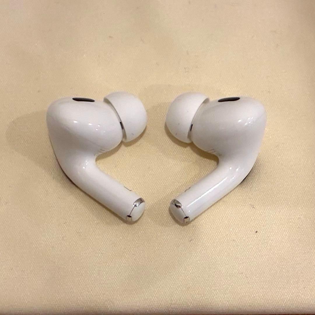 美品‼️AirPods Pro 第2世代 MQD83J/A