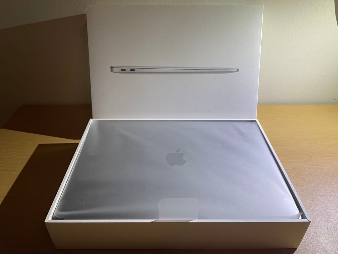 『美品』MacBook Air M1チップ 大容量500GB、バッテリー90%