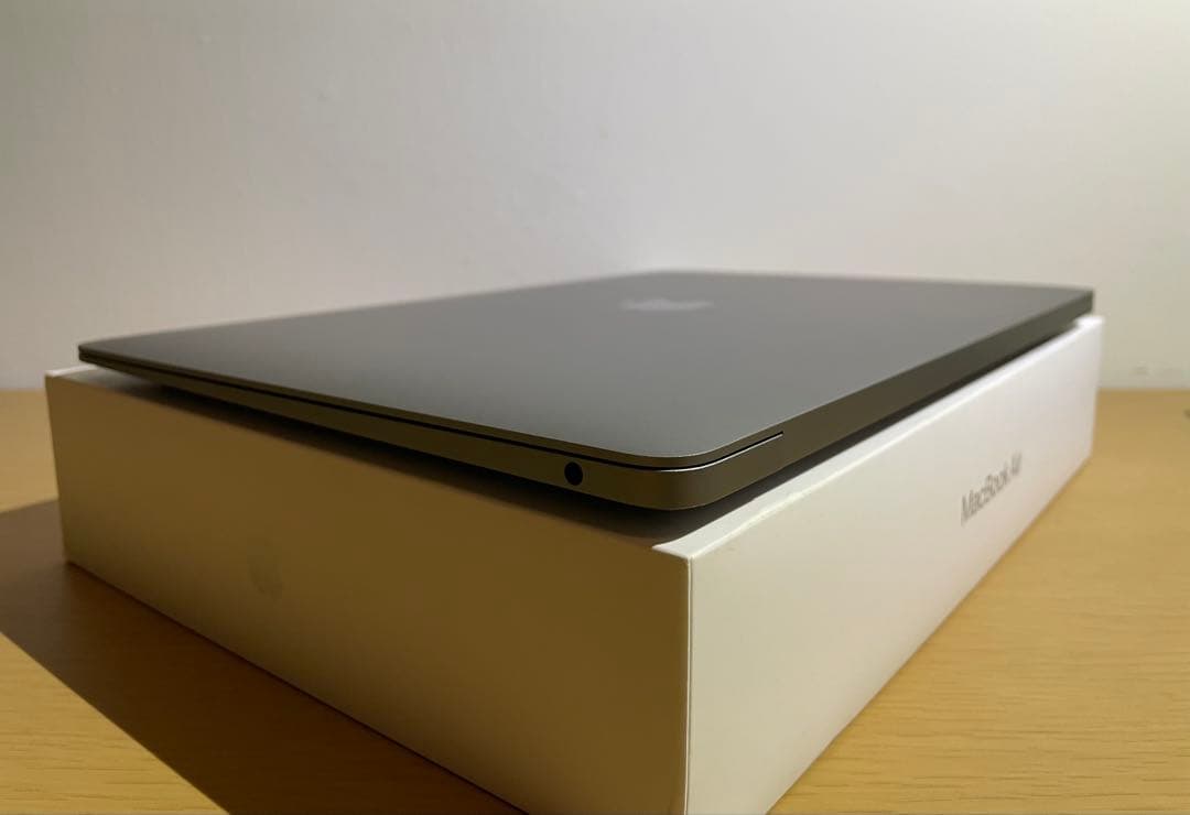 『美品』MacBook Air M1チップ 大容量500GB、バッテリー90%