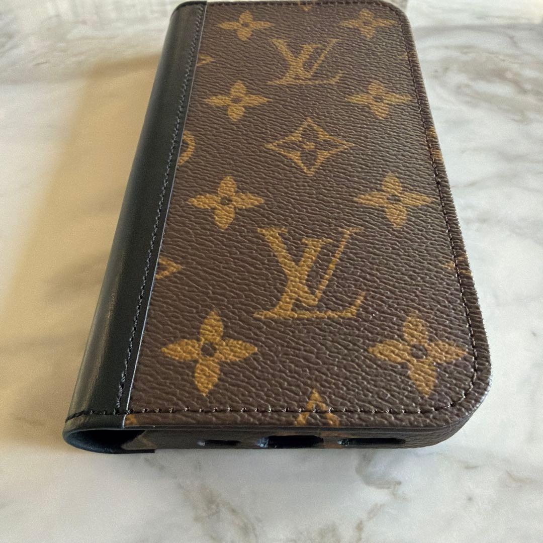 ルイヴィトン　iPhone15 pro ケース モノグラムフォリオ 手帳型　新品